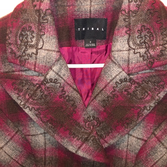 Burgundy and Gray Coat - Picture 4 of 6